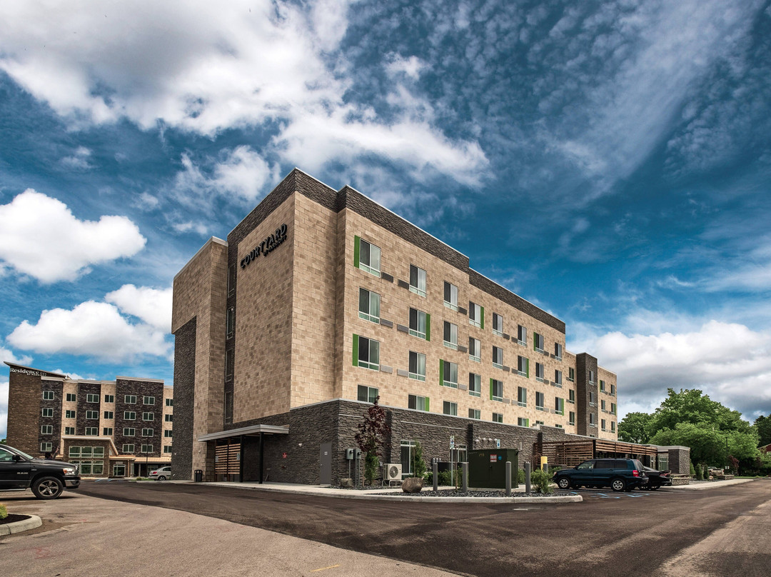 Courtyard by Marriott Toledo West