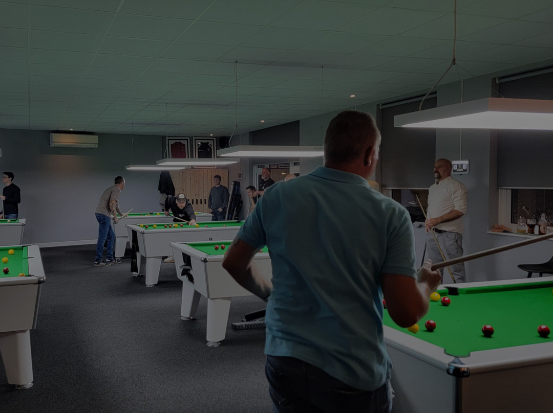 Elite 8 Ball Lounge