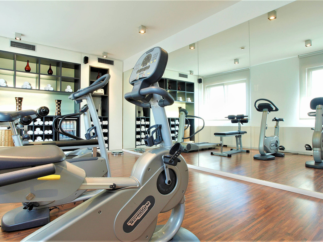 帕多瓦万豪AC酒店主图