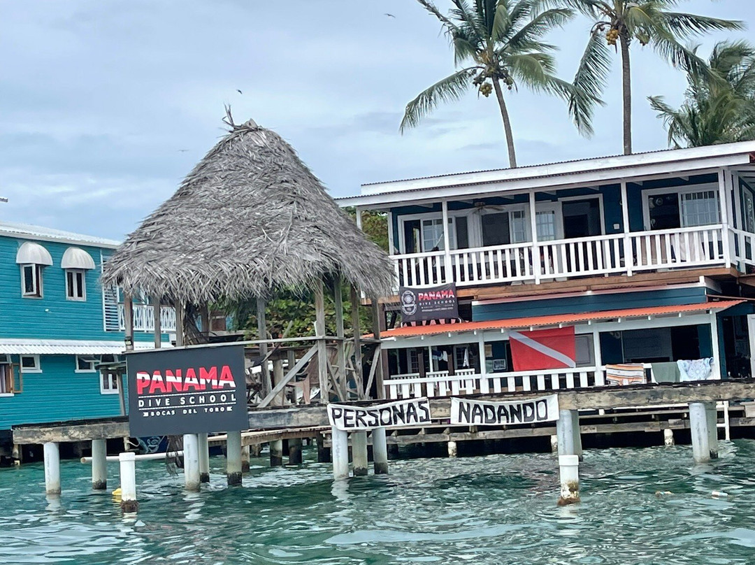 Panama Dive School景点图片