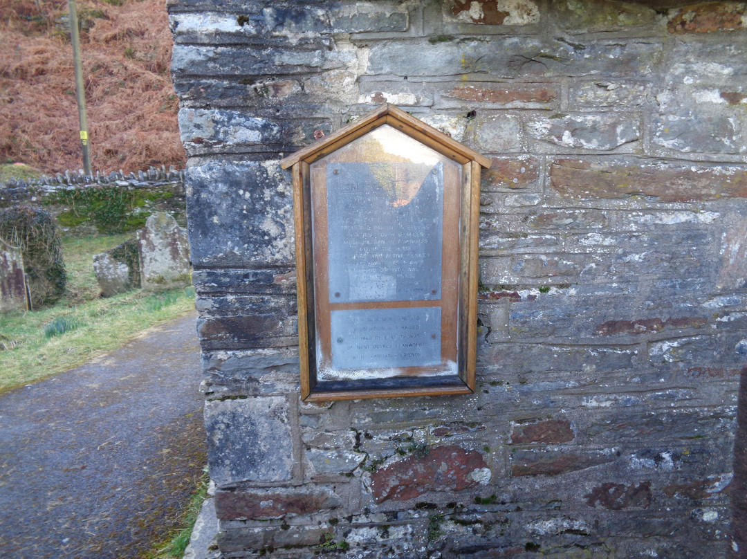 St. Gwynno's Church-庞特浦里德必去景点
