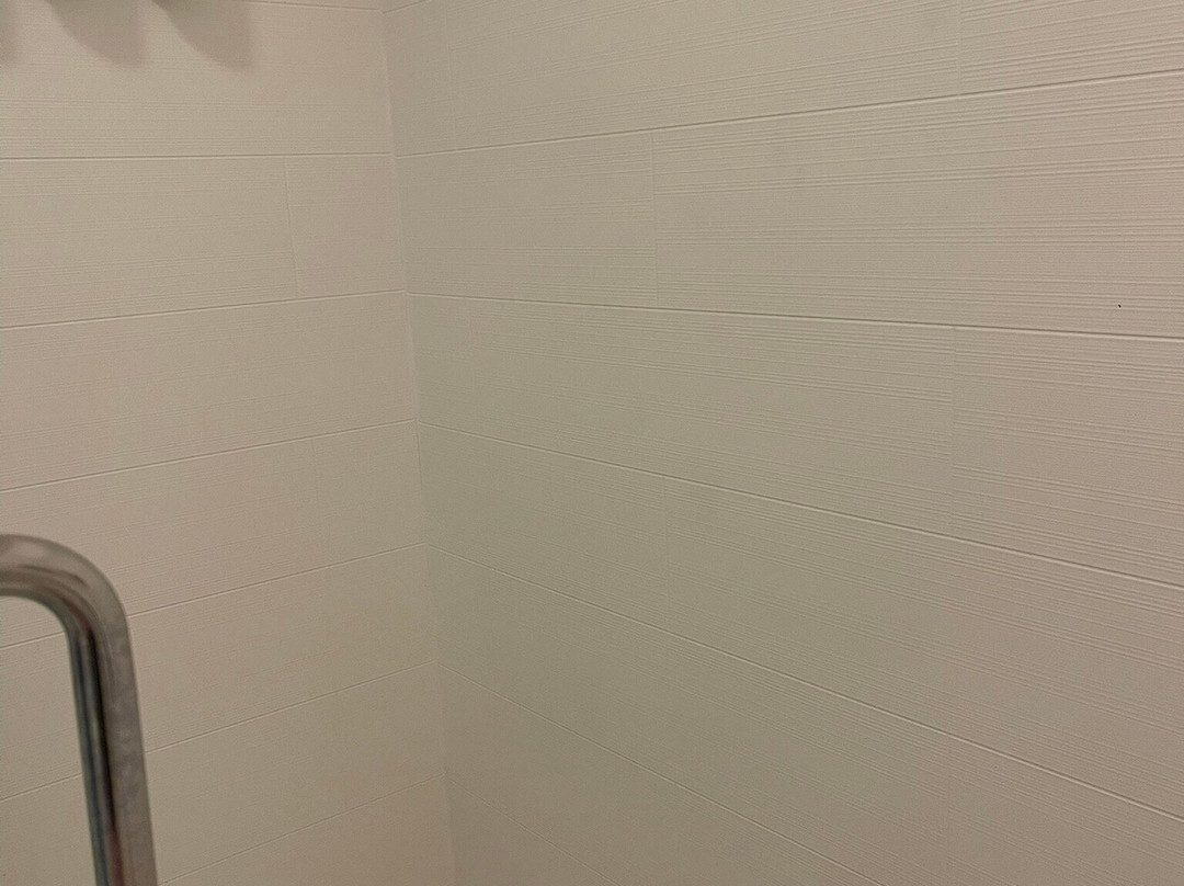 斯泰茨伯勒大学区春季山丘套房酒店主图