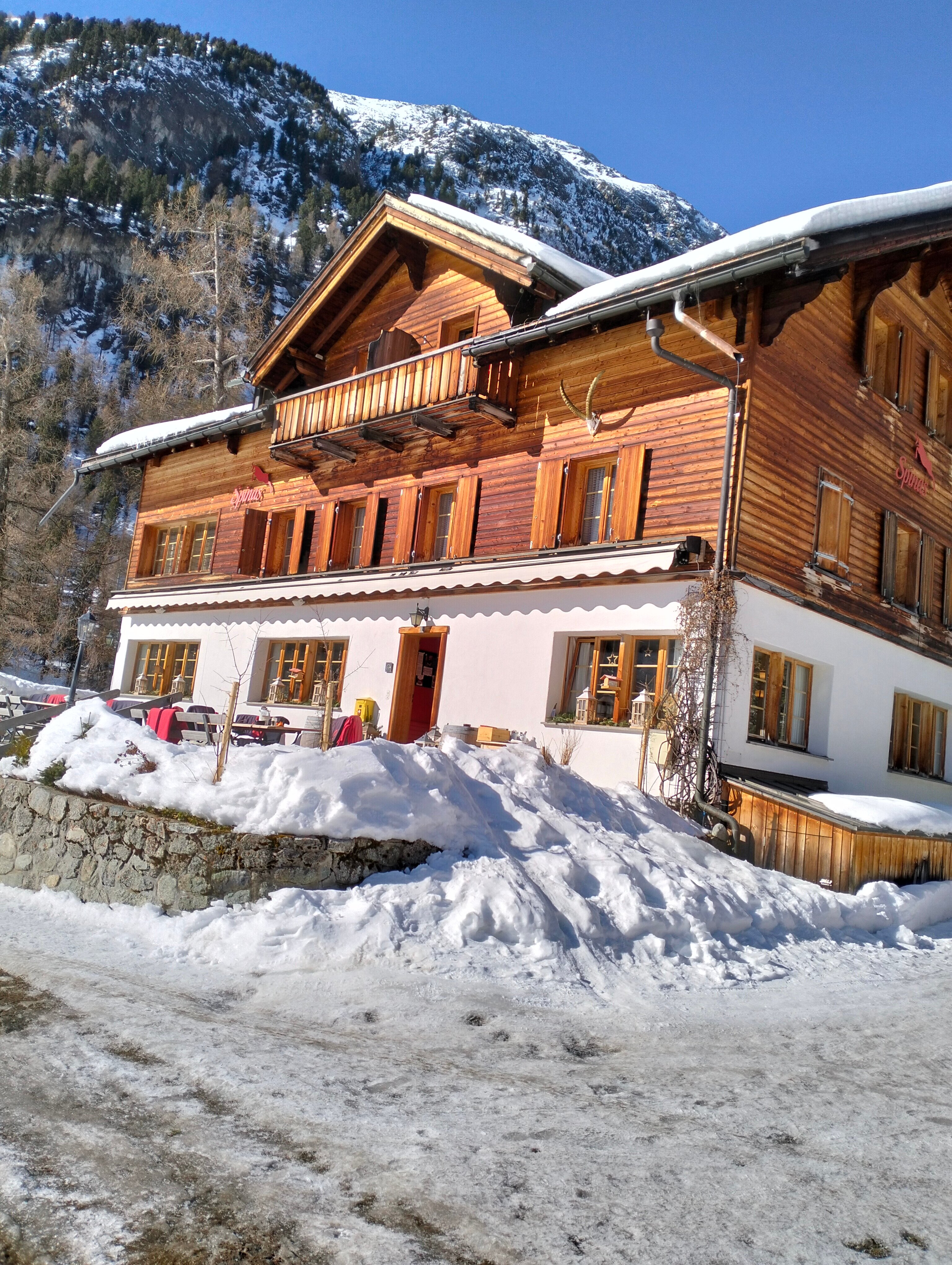 Gasthaus Spinas-官方
