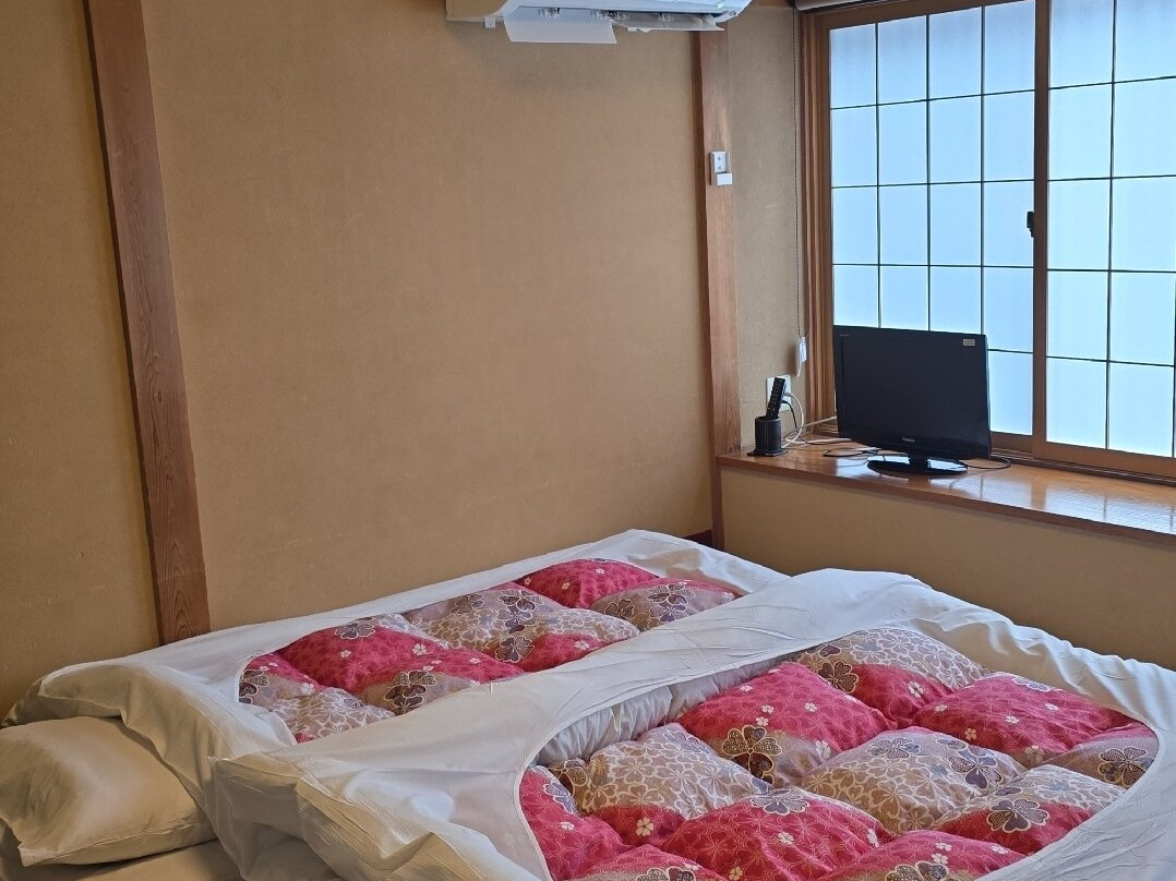 吉扎肯松屋旅馆主图