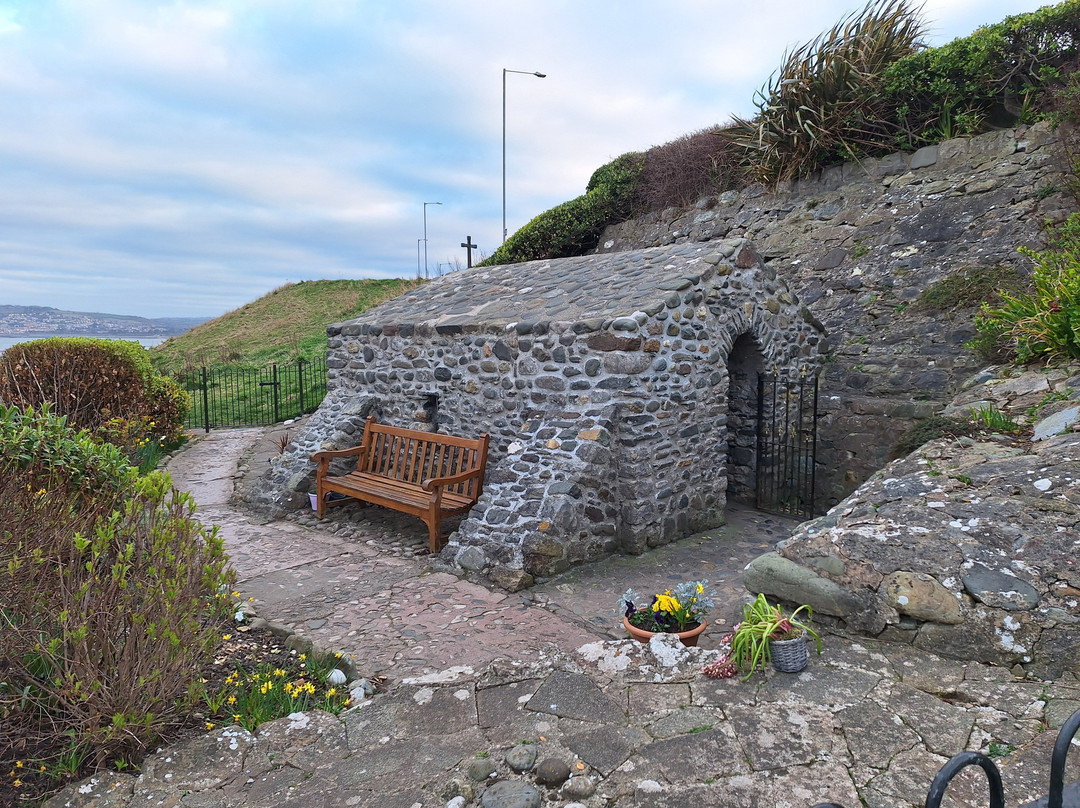 The Holy Well and Chapel of St Trillo-Rhos-on-Sea必去景点