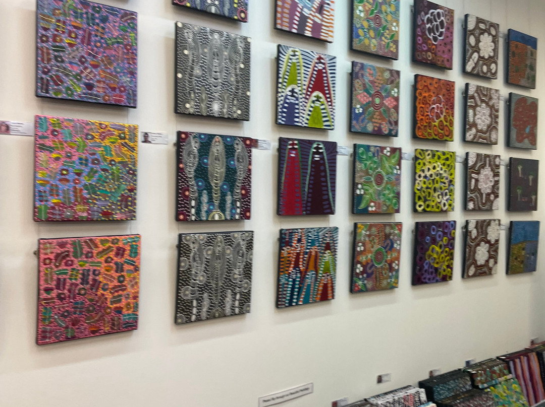Mbantua Fine Art Gallery (Darwin)景点图片