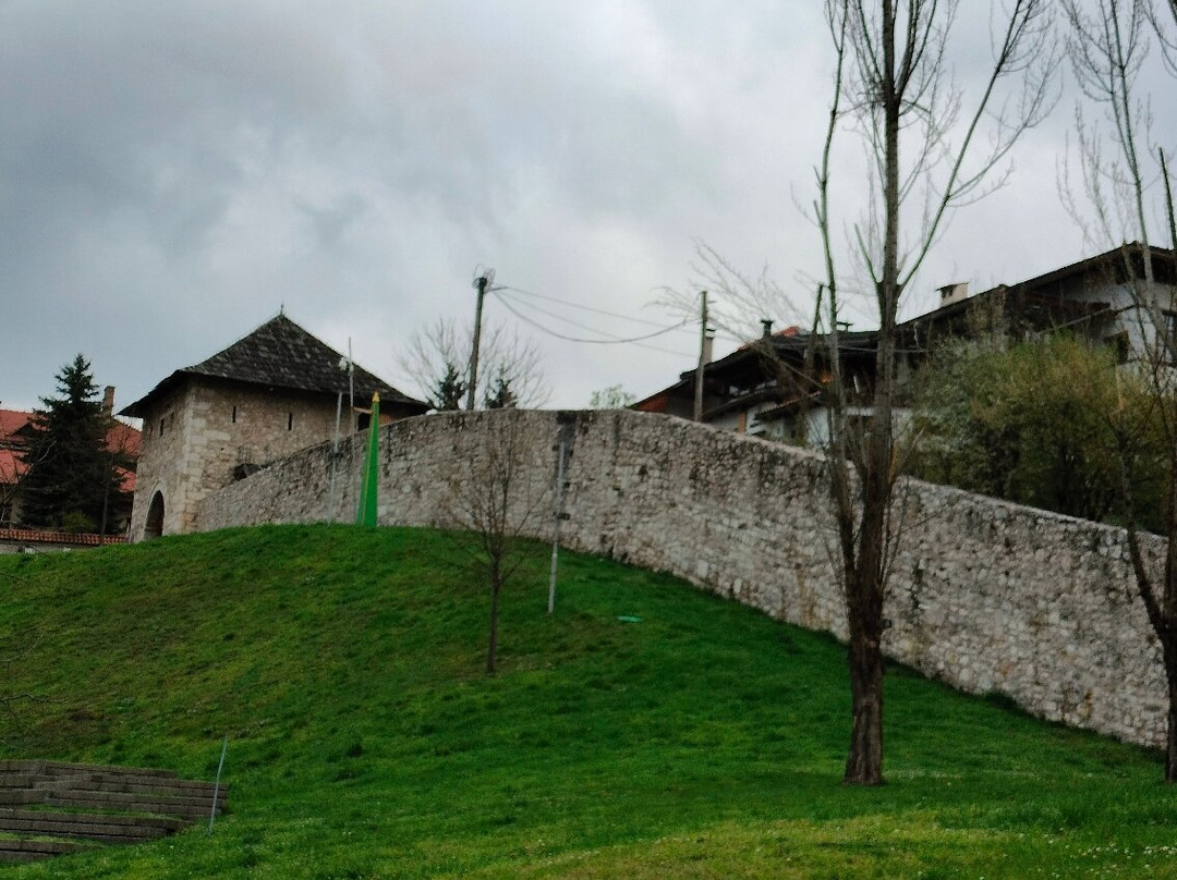 Alifakovac Cemetery-萨拉热窝必去景点