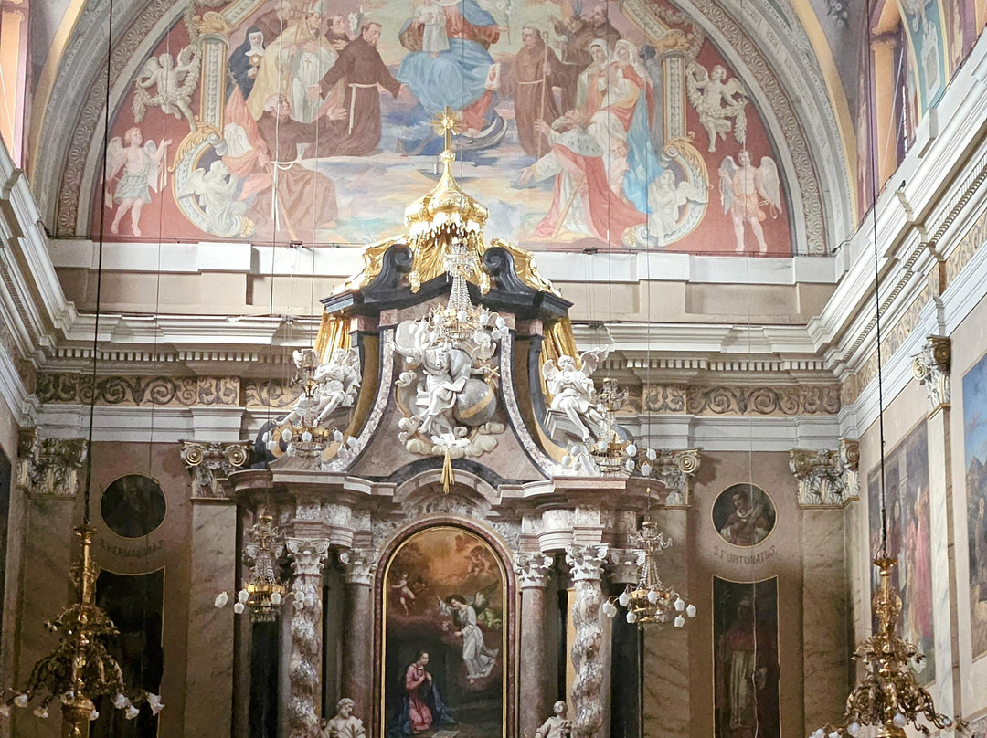 Franciscan Church (Frančiškanska cerkev)-卢布尔雅那必去景点