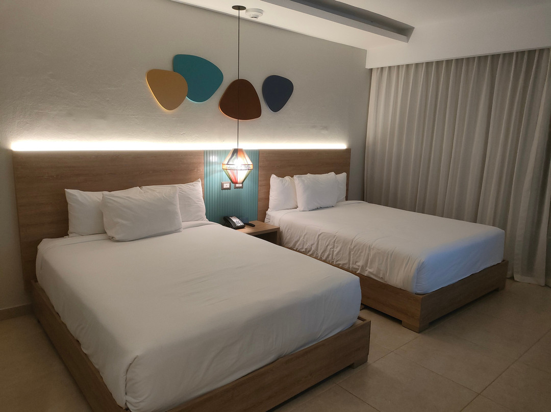 Wyndham Alltra Samana主图