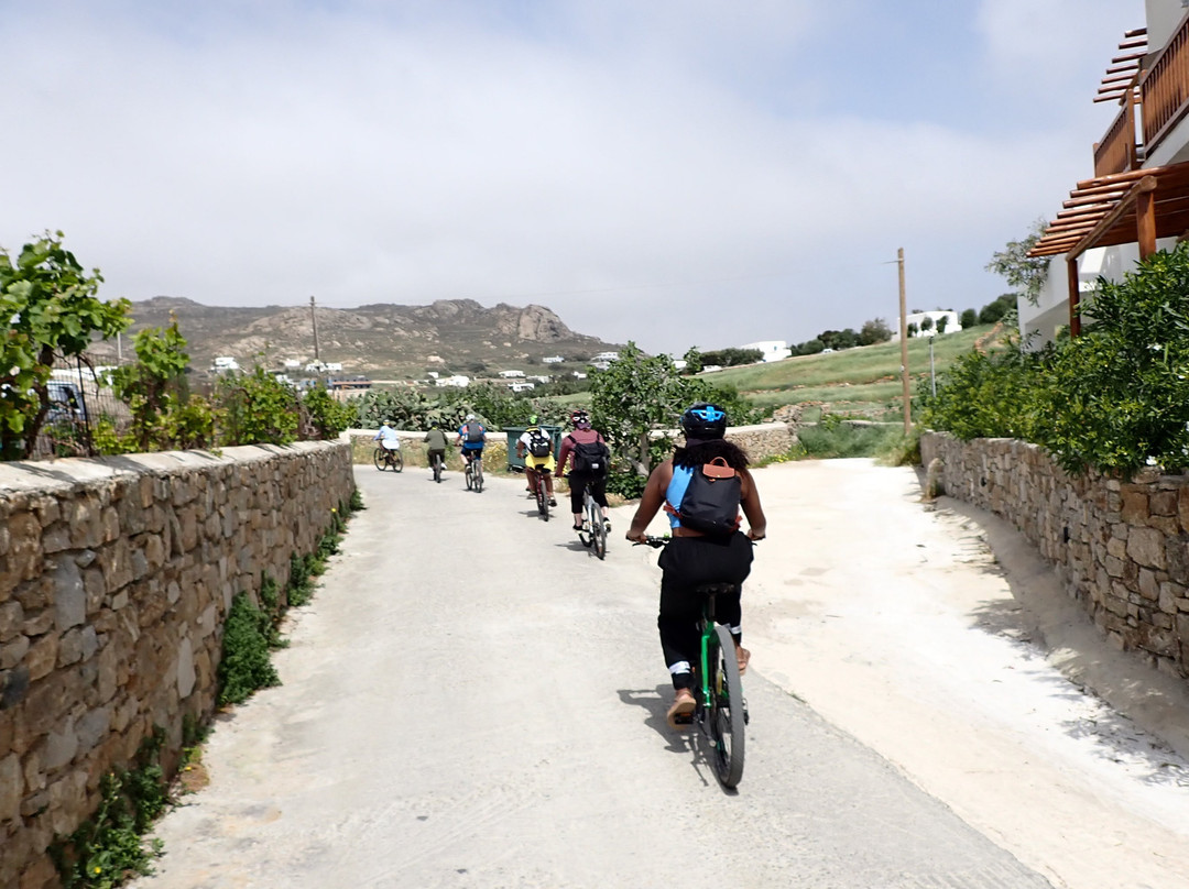 Yummy Pedals - Cycling & Hiking Tours-阿诺梅拉村必去景点