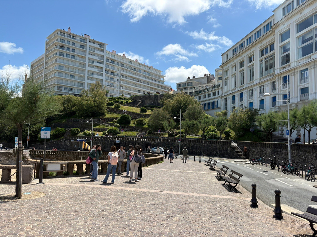 Hotel Cafe de Paris主图