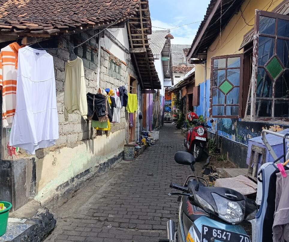 Kampung Lukis Kaempuan-巴纽旺宣必去景点