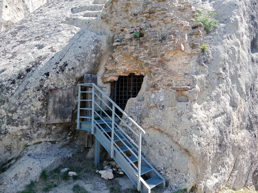 Ruderi Del Castello Normanno-Castelmezzano必去景点