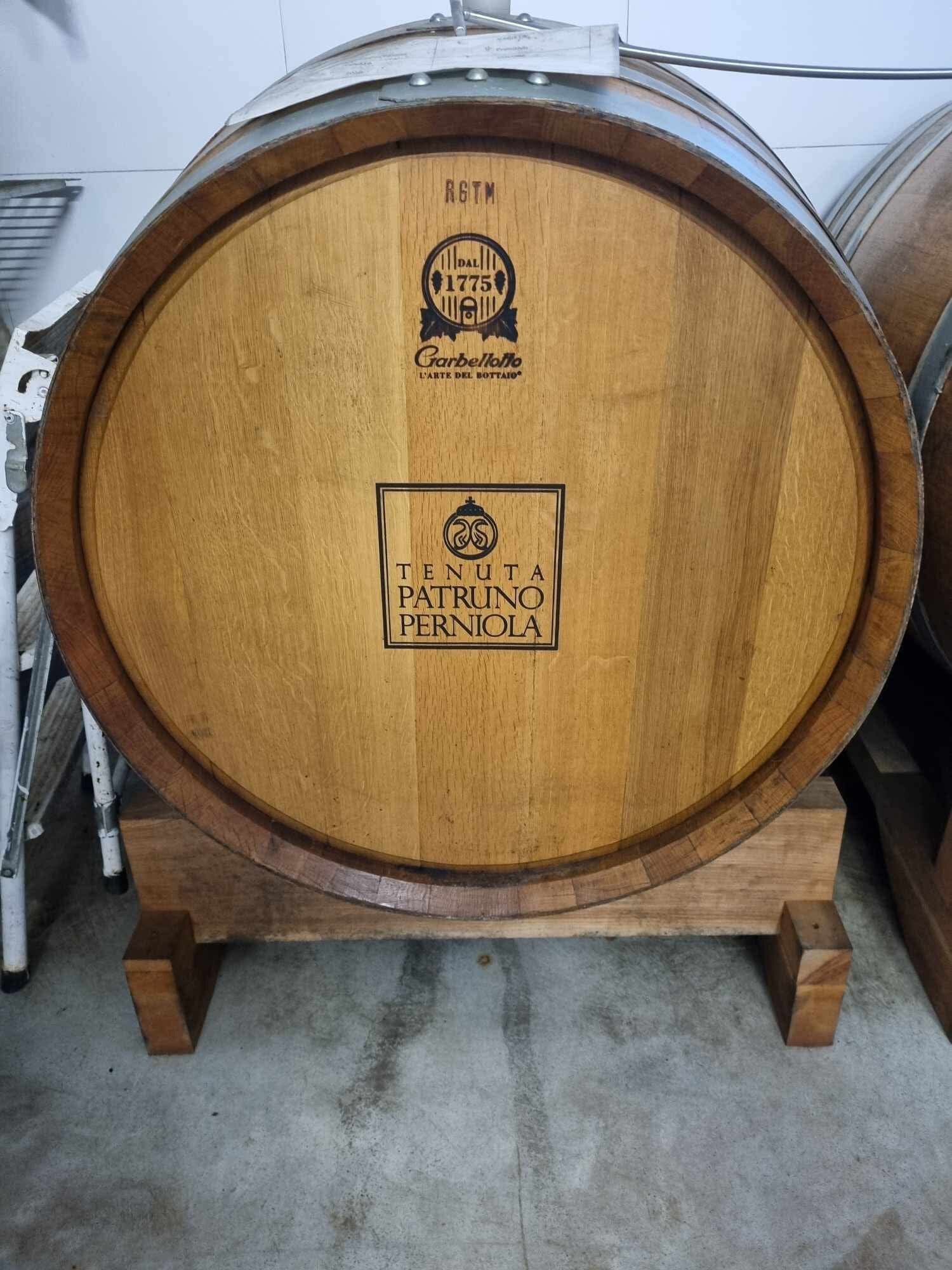 Tenuta Patruno Perniola-官方