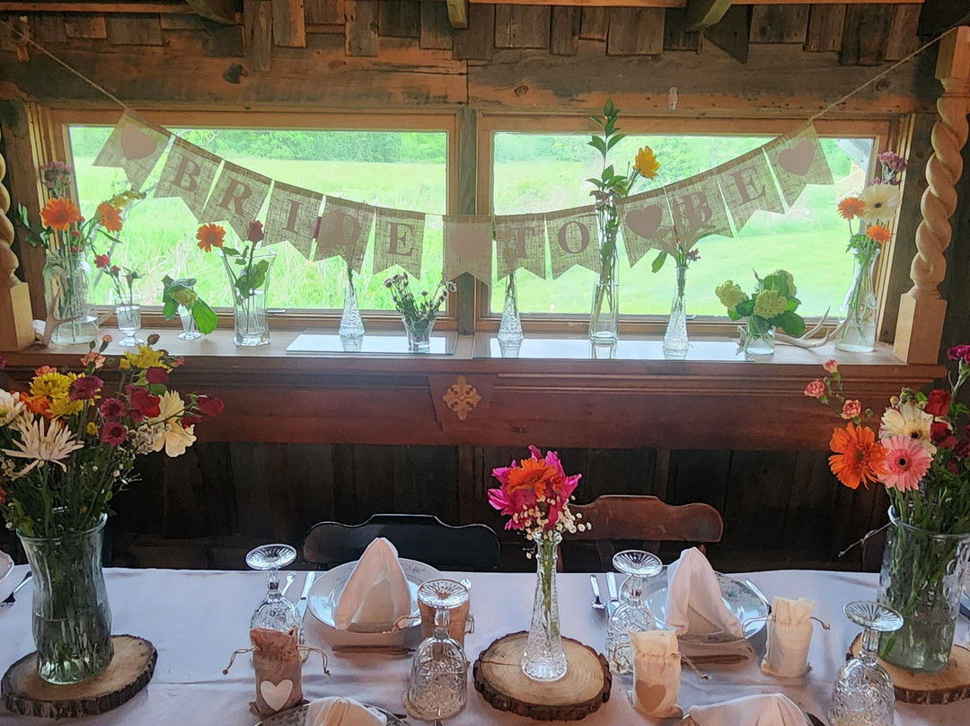 Cedar Farm Inn主图