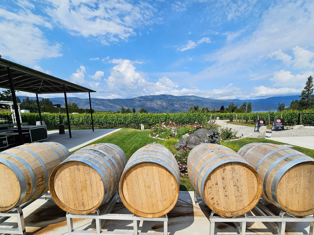 Peak Cellars-Lake Country必去景点