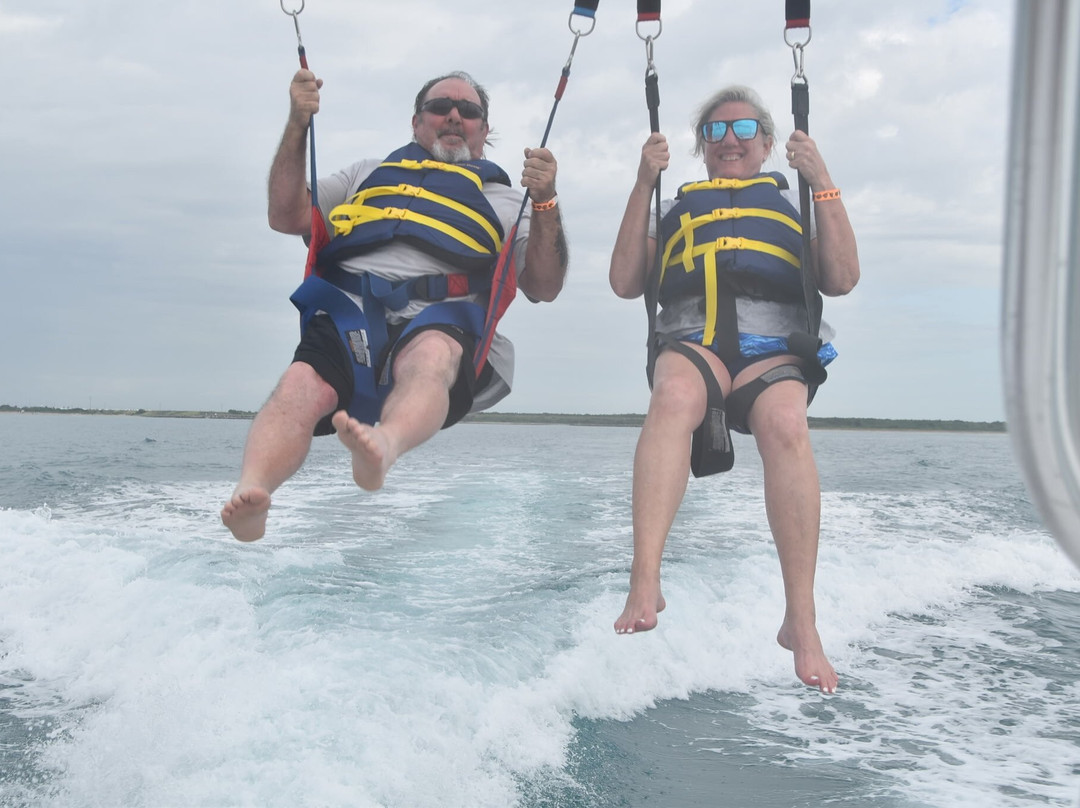 Cocoa Beach Parasail-卡纳维拉尔港必去景点