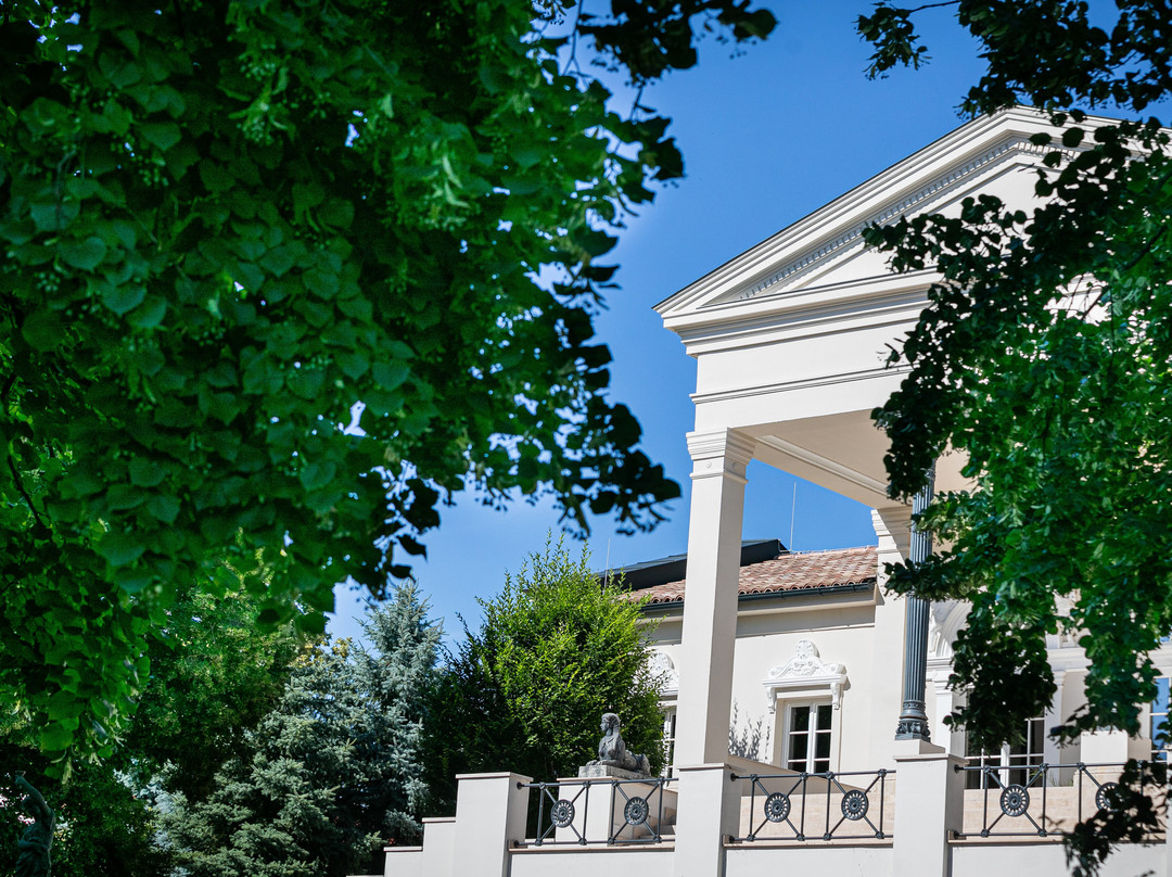 Scharioth Birtok-Nagyrede必去景点