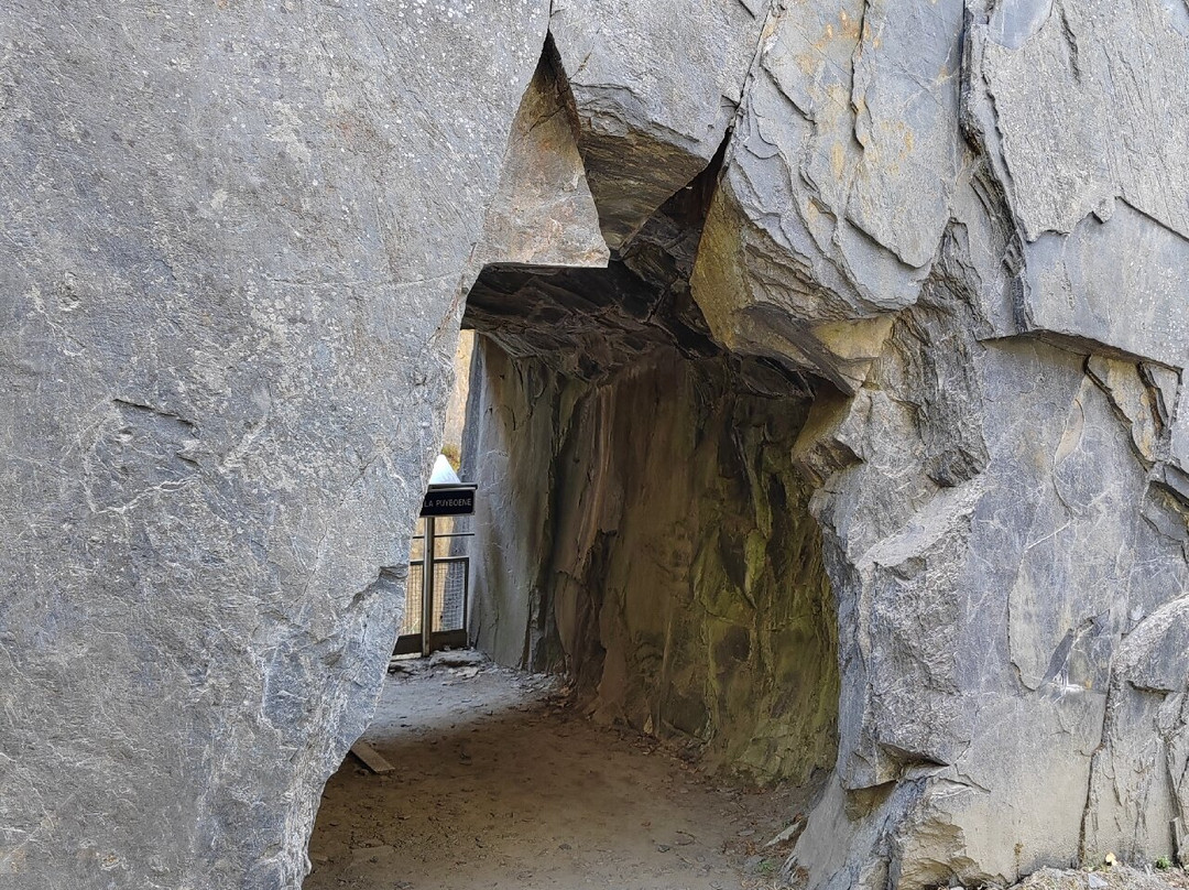 Les Pans de Travassac-Donzenac必去景点