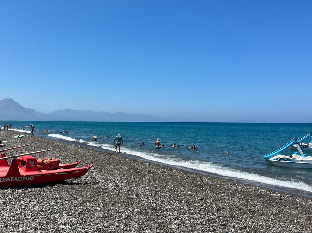 Spiaggia Salinelle-Lascari必去景点