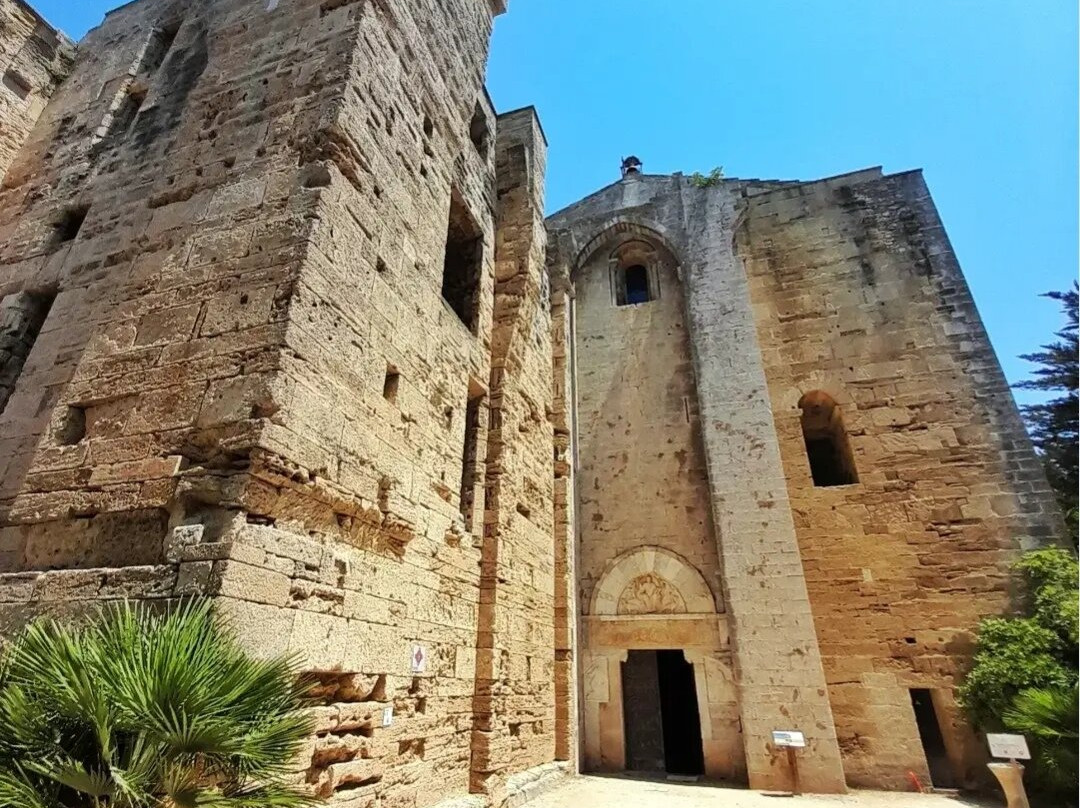 Cathédrale De Maguelone-Villeneuve-les-Maguelone必去景点