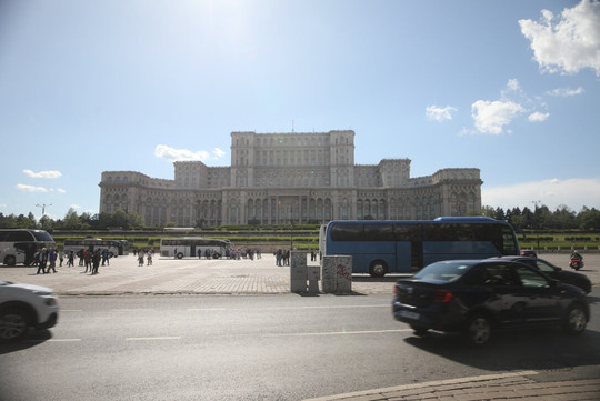 Piața Constituției-布加勒斯特必去景点