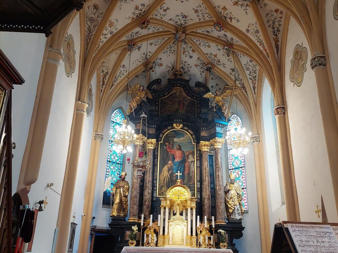 Saint Peter's Church-Radovljica必去景点