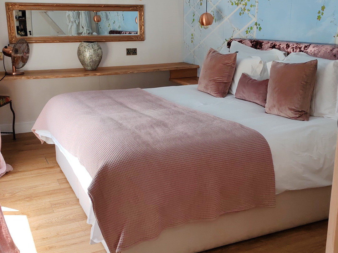 Ashling Park Estate-West Ashling必去景点