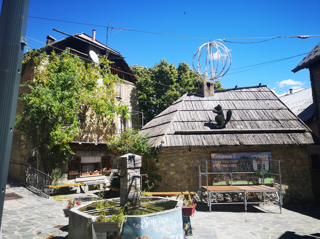 Guillaumes酒店住宿-L'Auberge de l'Ecureuil