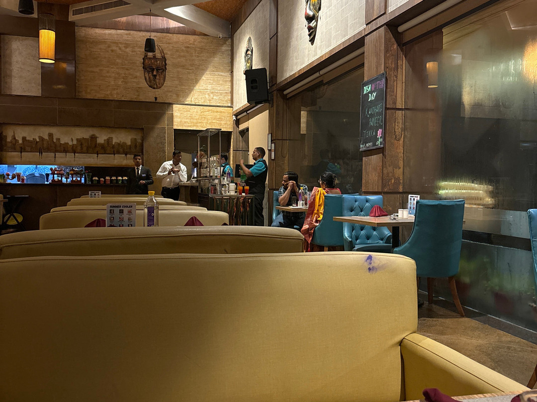 The Grand Arc Hotel & Convention Centre主图