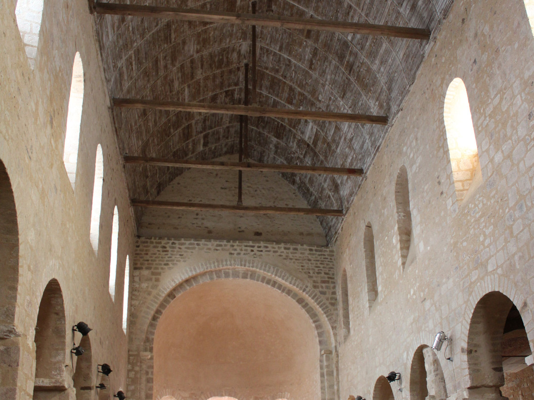 Eglise Saint-Benoît-Saint-Benoit-du-Sault必去景点