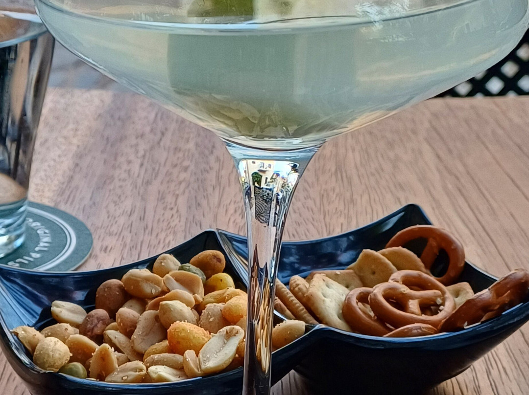 1866 Beer Bar-Kardamili必去景点