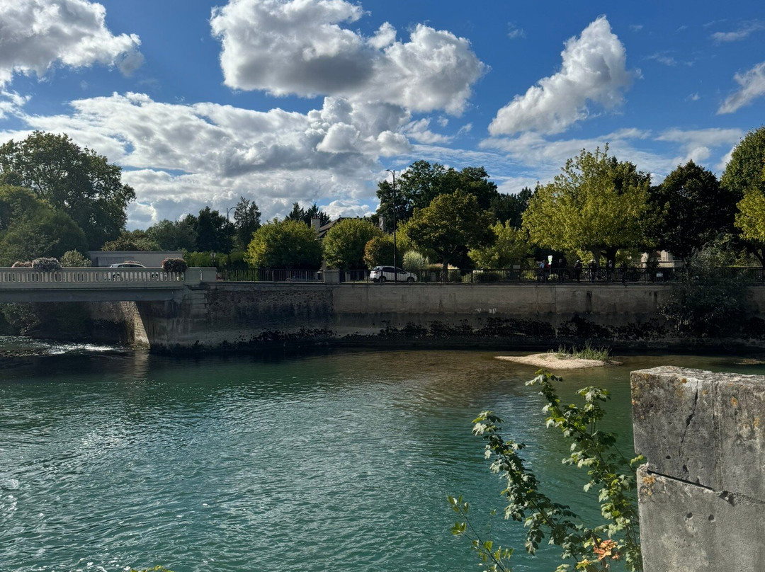 Plage D'arcis Sur Aube-Arcis sur Aube必去景点