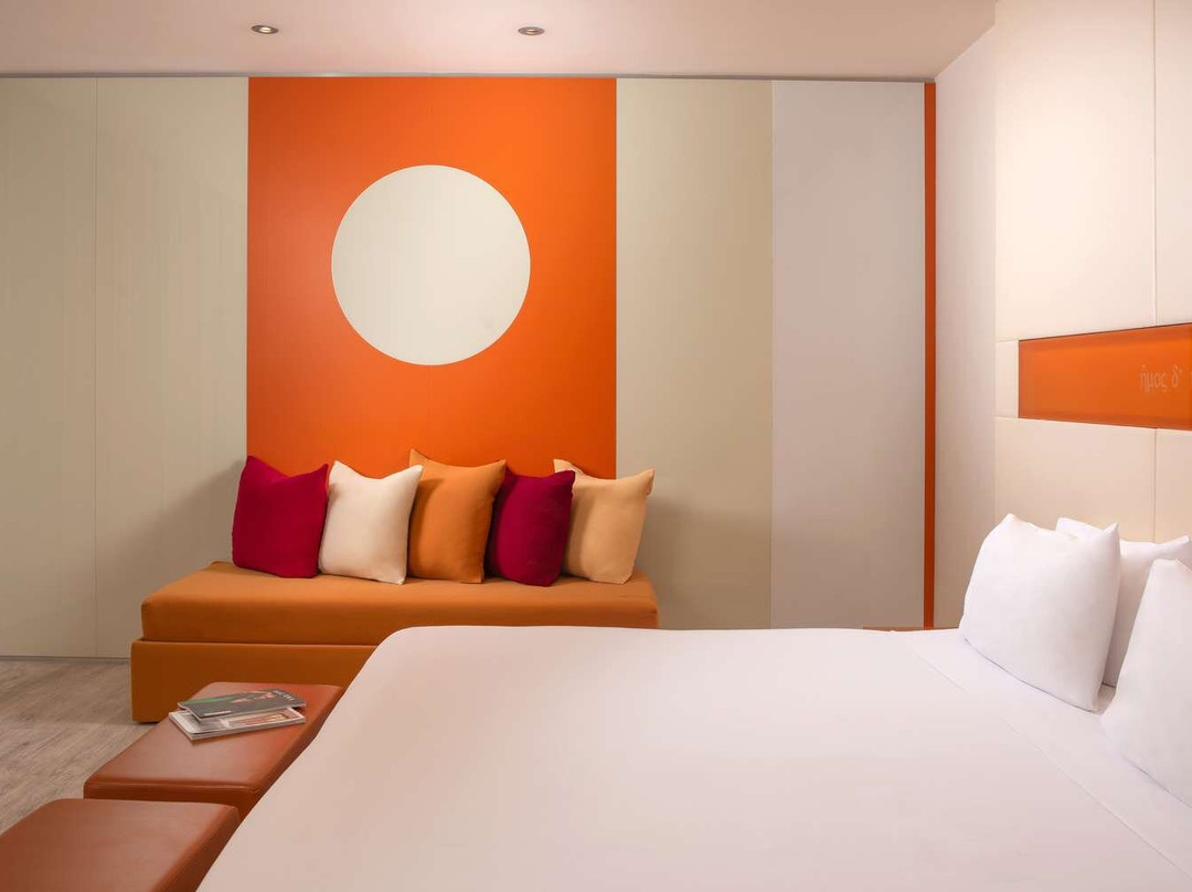 乌纳伯罗格纳酒店主图