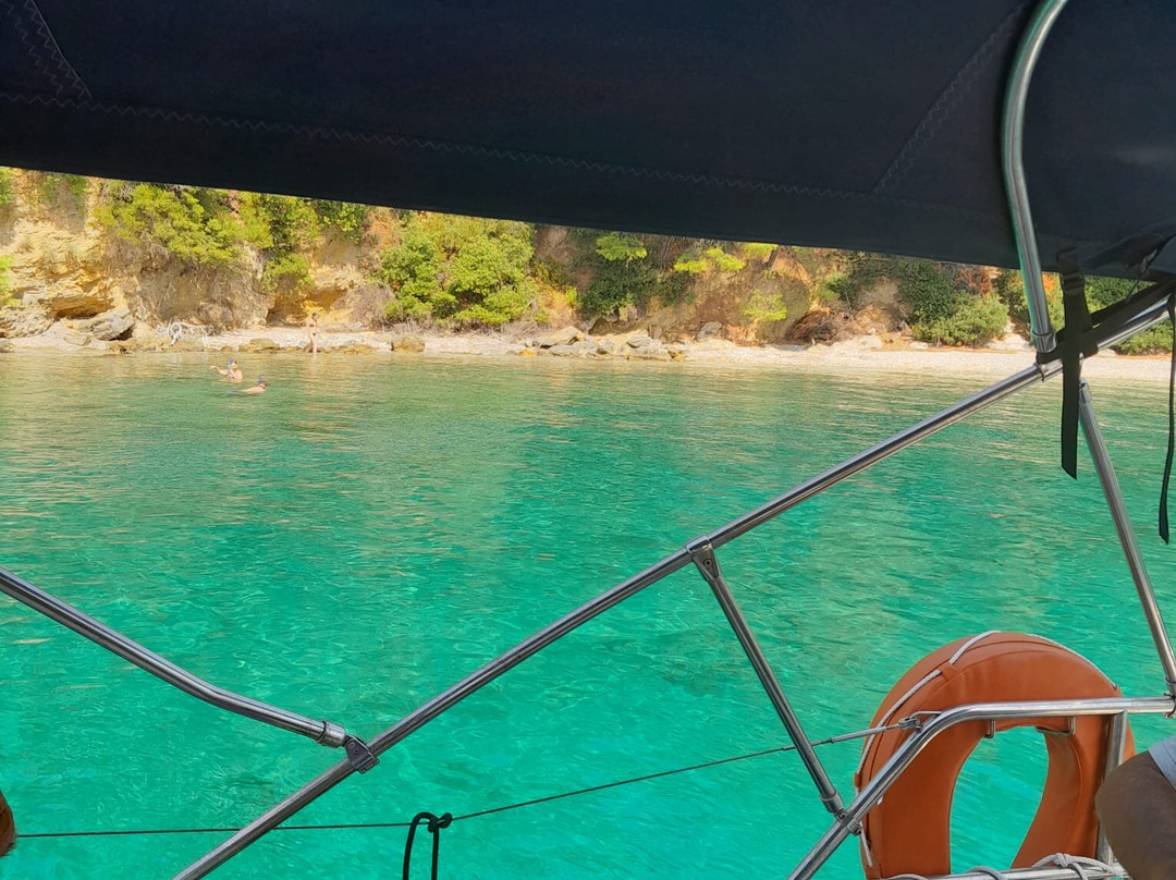 Carpe Diem Sailing-Skiathos Town必去景点