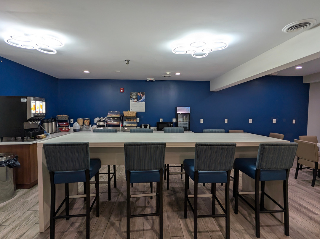 Microtel Inn & Suites by Wyndham Sunbury/Columbus North主图