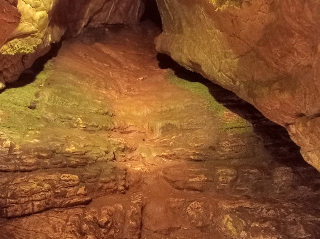 Akhshtyrskaya Cave-Kazachiy Brod必去景点