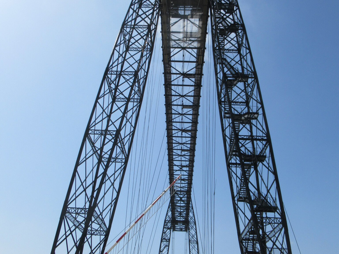 Pont Transbordeur - Maison du Transbordeur-罗什福尔必去景点