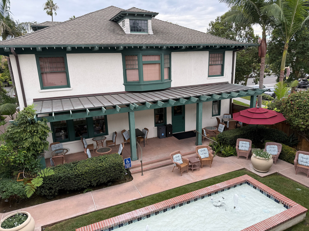 四姊妹1906旅馆主图