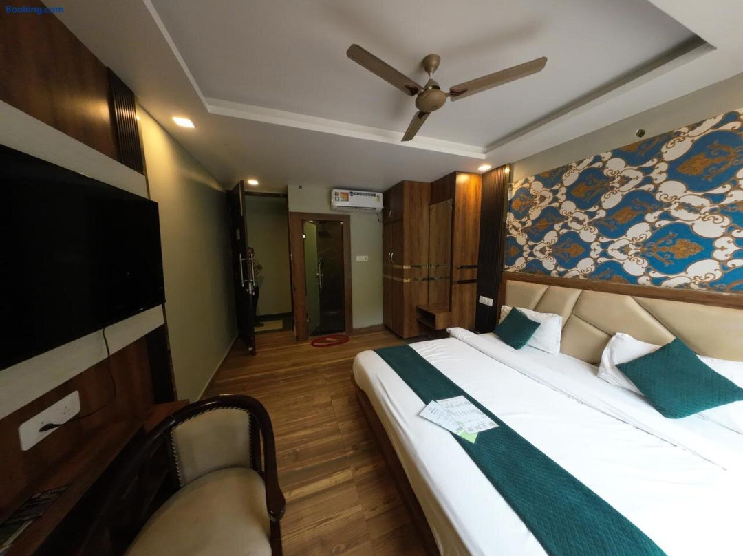 Hotel & Hostel Vimal Ganga