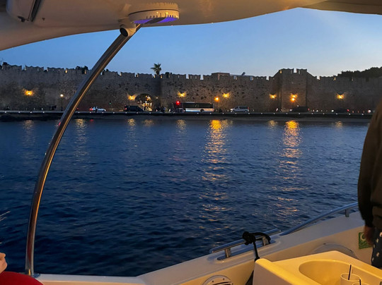 Opera Boat Rhodes-罗德城必去景点