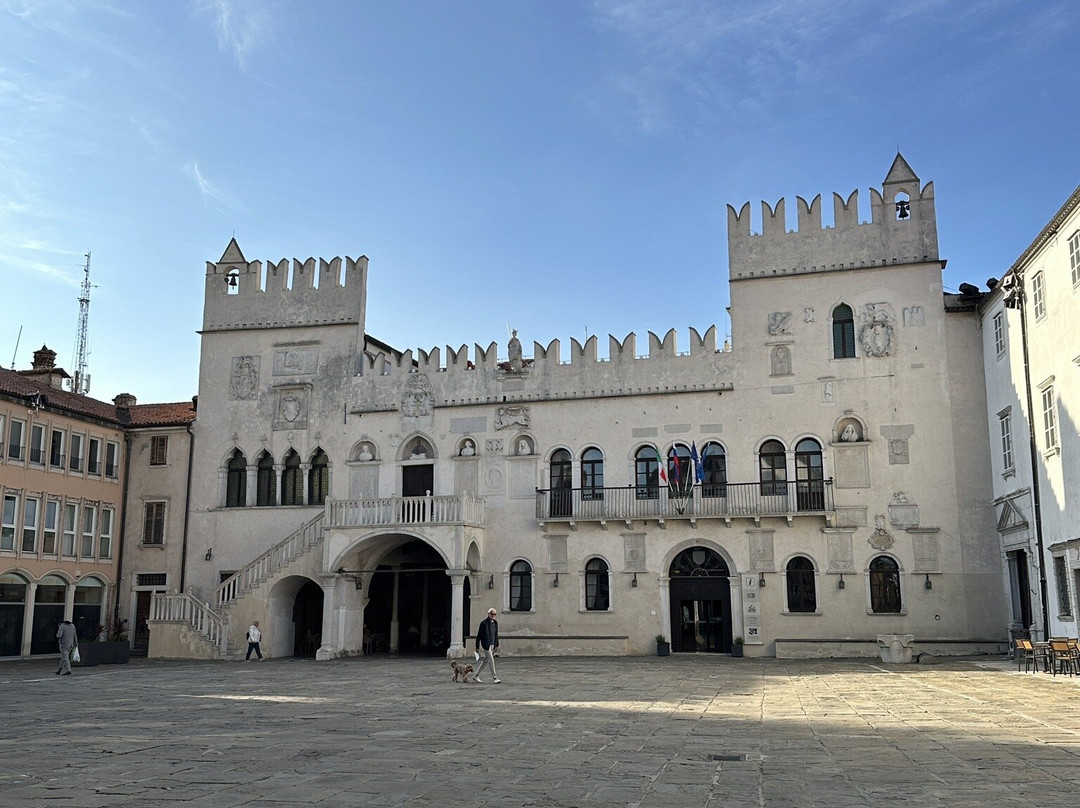 Praetorian Palace-科佩尔必去景点