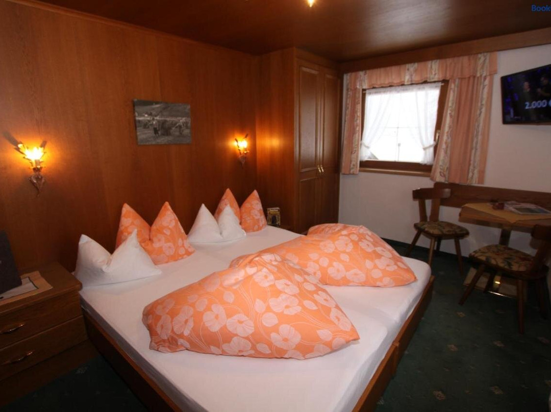 Haus Alpengluhn主图