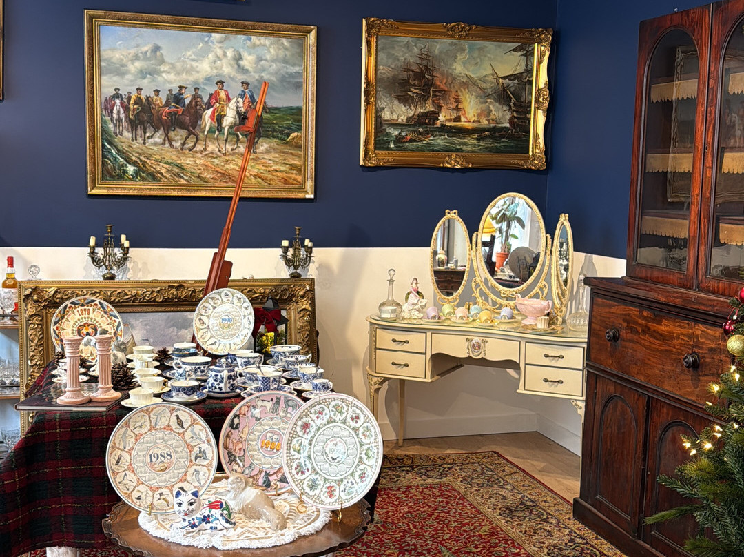 Yasar & Co. Antiques-赛伦塞斯特必去景点