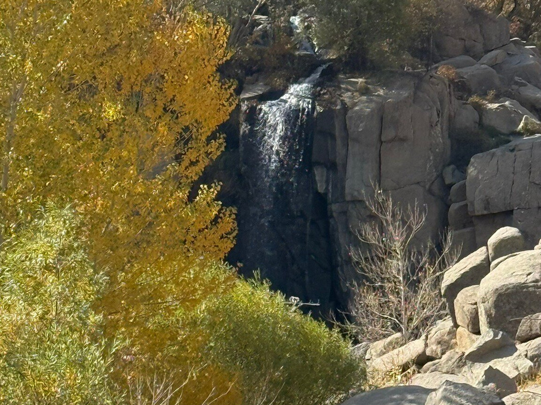 Ganjnameh Inscriptions-Hamadan必去景点