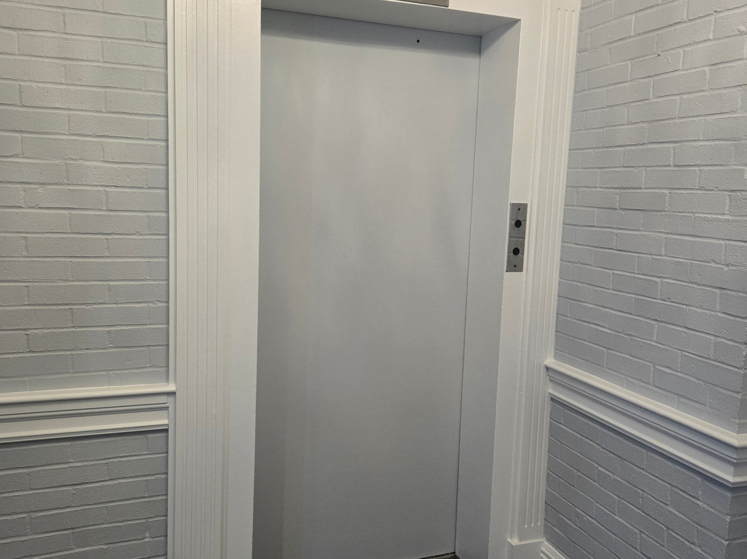 Amsterdam Hotel主图