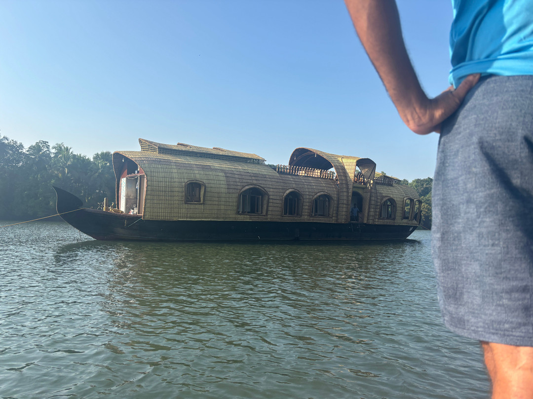 John's Boat Tours - Day Tours-坎多林必去景点