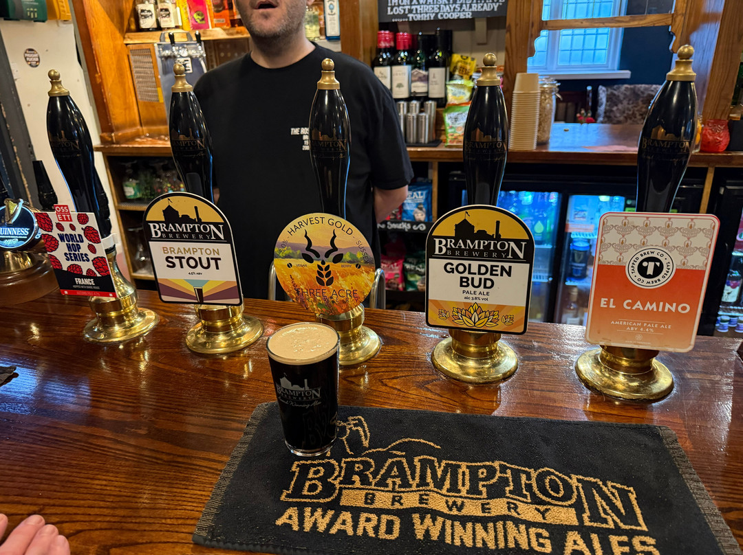 The Rose and Crown Brampton-切斯特菲尔德必去景点