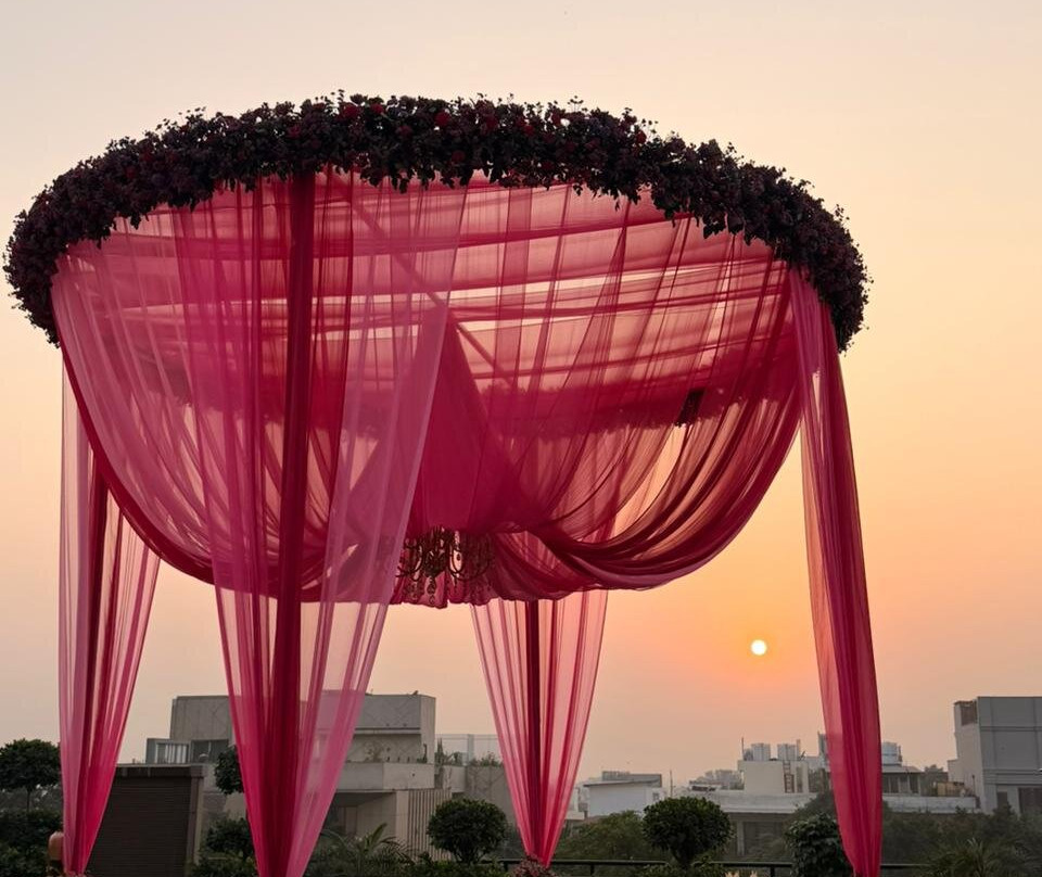 爱神酒店-希尔顿管理主图