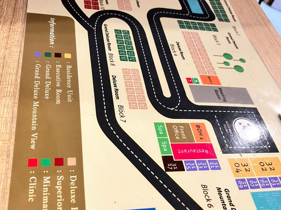 The Balcone Hotel & Resort Bukittinggi主图